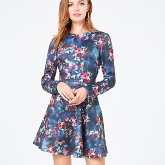 Bebe Print Jacquard Flared Dress - Picture 2 of 8